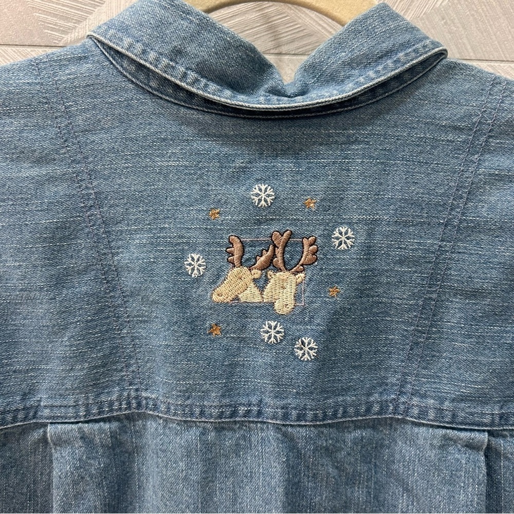 Christopher & Banks Embroidered Noah’s Ark Denim Button Up Long Sleeve Shirt med - Picture 9 of 9